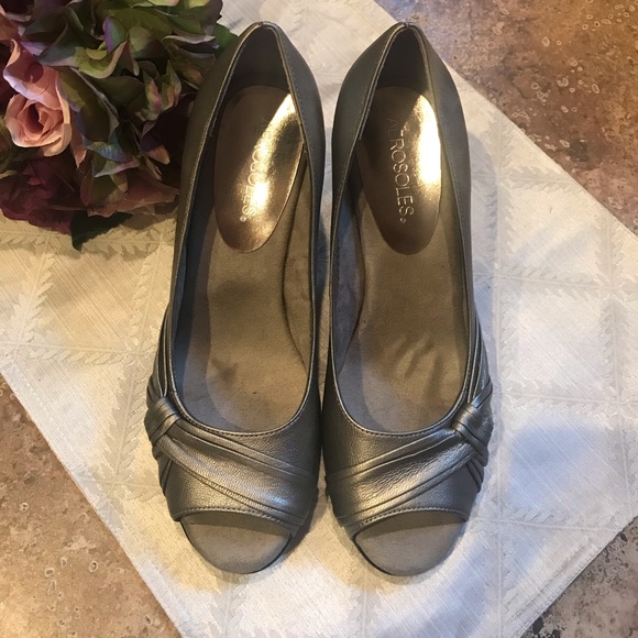 AEROSOLES Shoes - Aerosols pewter leather peep toe high heel AEROSOLES Shoes - Aerosols pewter leather peep toe high heel